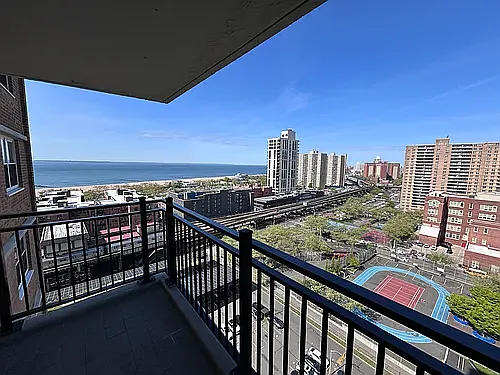 Shorecrest Towers — Photo 55