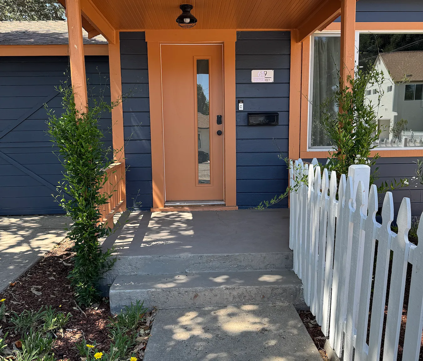 2 bed, 736 sqft, $3,000 — Photo 3