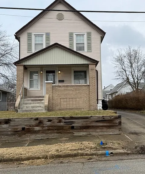 663 Gardendale Ave — Photo 1