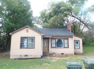 302 Hall St, York, SC 29745