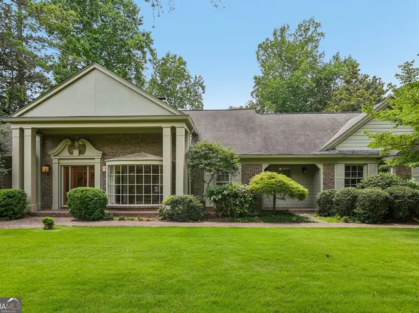 3135 Spalding Dr, Sandy Springs, GA 30350