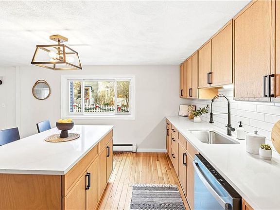 3rd image of 37 Phillip St