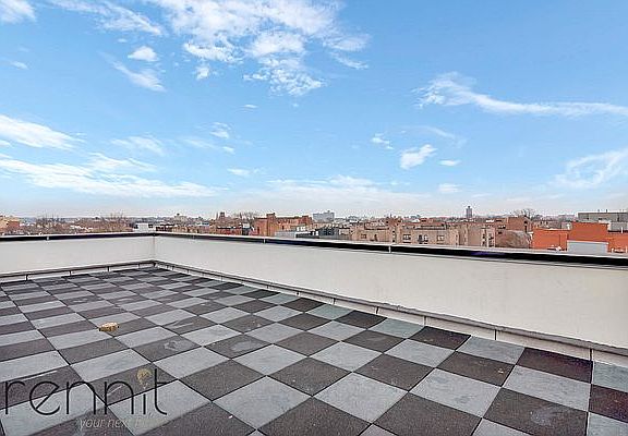 2nd image of 166 Stuyvesant Ave #4C