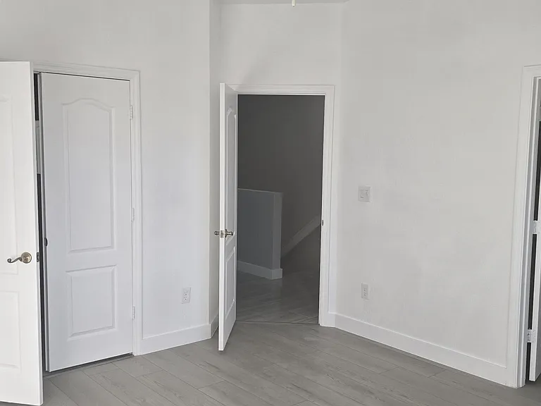 2919 Crestwood Ter #5103 — Photo 16