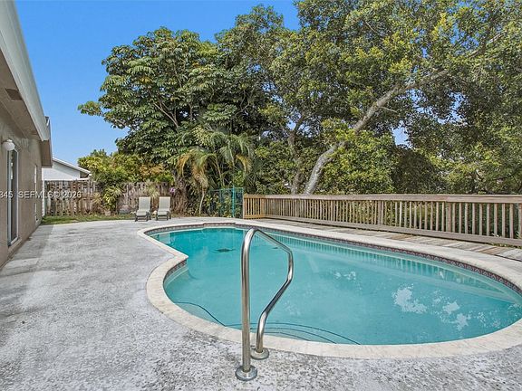5th image of 8410 SW 20th St