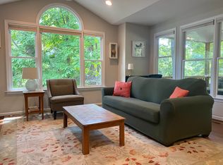 7300 Post Oak Rd, Raleigh, NC 27615