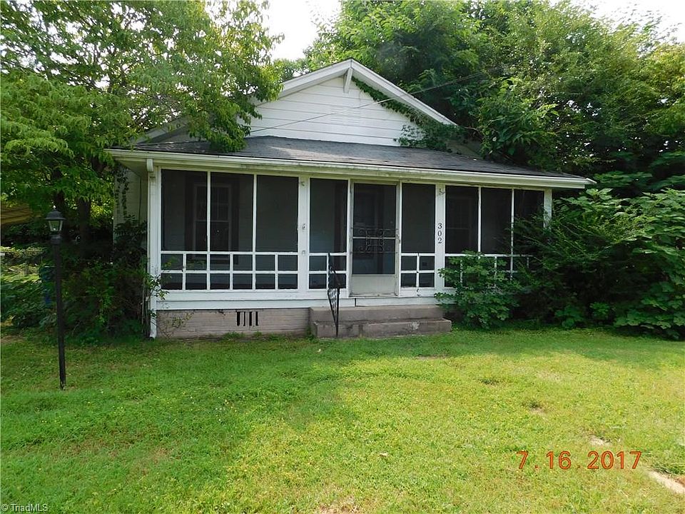 1st image of 302 Piedmont Ave