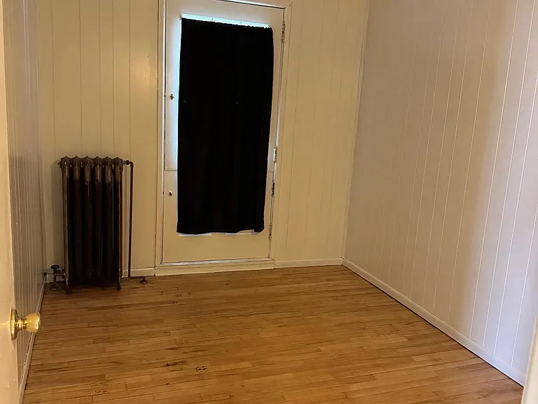 106 W Main St #10 — Photo 6