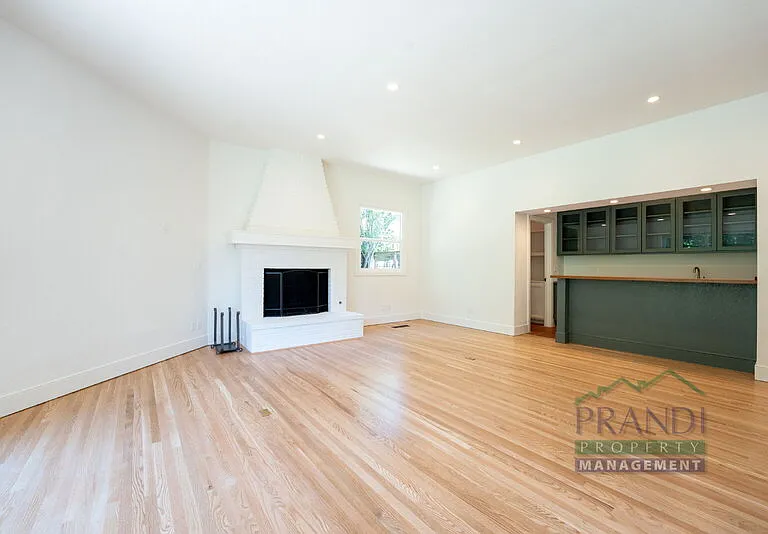 121 Laurel Grove Ave — Photo 23