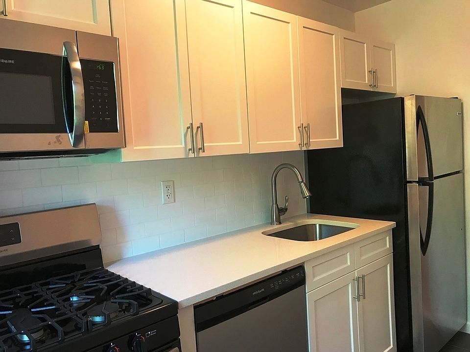 1st image of 210-04 42nd Ave #1CC
