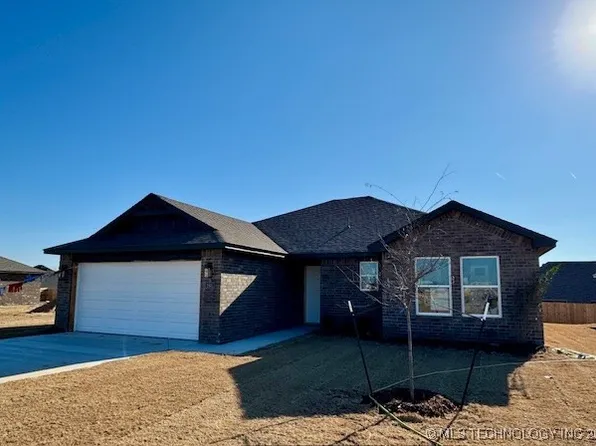 2601 W South St, Collinsville, OK 74021