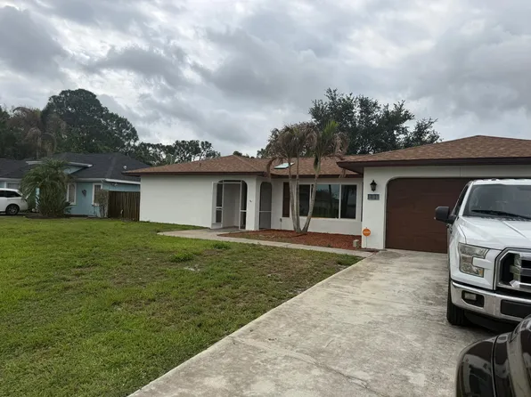 450 SW Eyerly Ave, Port Saint Lucie, FL 34983