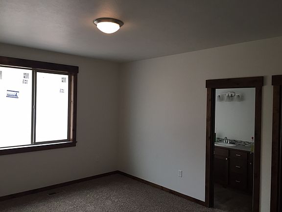 5th image of 2715 S Conklin Dr