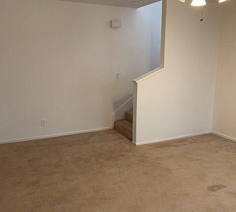 5th image of 310 Shadybrook Ln Unit B