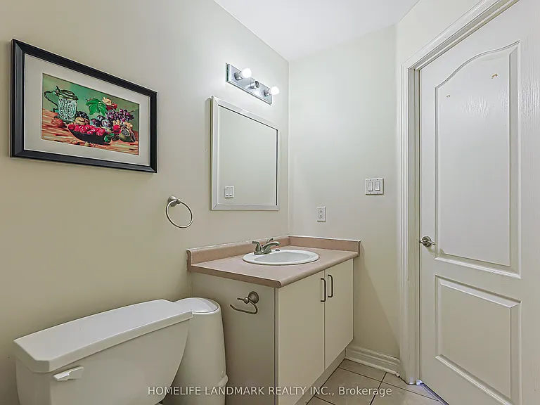 38 Romance Dr — Photo 31