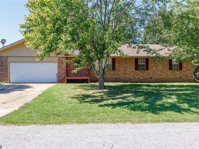 2011 Chapman Ln, Pea Ridge, AR, 72751