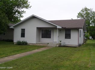 121 N Mina Ave, Joplin, MO 64801