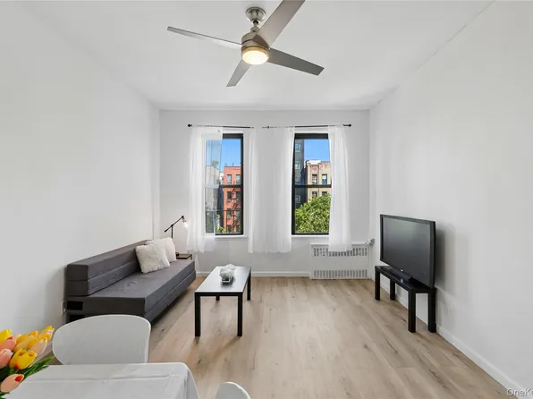 169 Allen Street #4A, New York (Manhattan), NY 10002