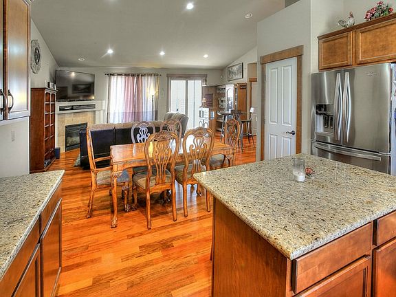 3rd image of 10204 88th Avenue Ct SW