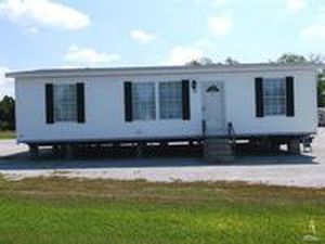 205 NE 77th St, Oak Island, NC, 28465