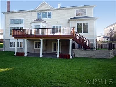 2nd image of 7 Dawson Ct