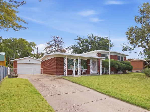 5822 S 2575 W, Roy, UT 84067
