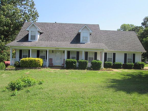 2nd image of 2264 Itasca Dr