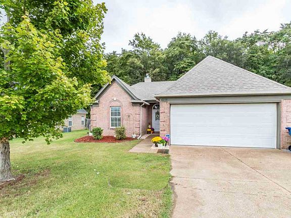 3rd image of 6210 Kingsview Dr