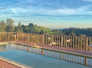 10578 Englewood Dr, Oakland, CA 94605