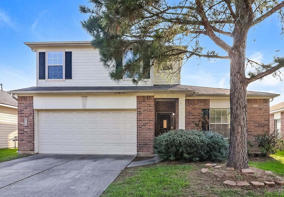 1st image of 2723 Durham Chase Ln