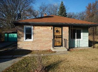 1228 S Lewis Ave, Waukegan, IL 60085
