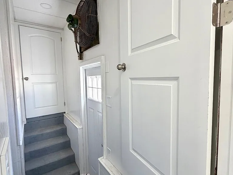 114 Sprague Ave — Photo 15