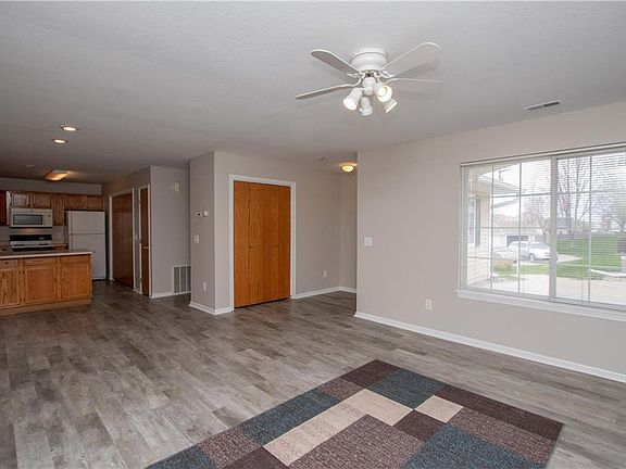 3rd image of 1100 N 6th St Unit 11