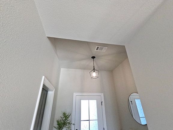 4th image of 25761 Pristine St