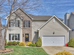 6906 Fenwick Dr, Indian Trail, NC 28079