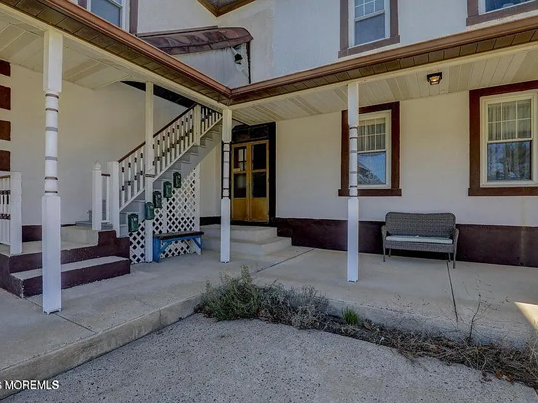 15 Hummingbird Way — Photo 13