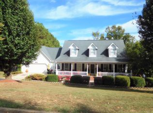 4110 Dog Legg Dr, Cohutta, GA 30710