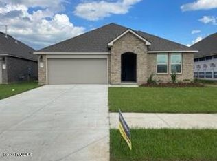 303 Broussard Hill Dr, Broussard, LA 70518