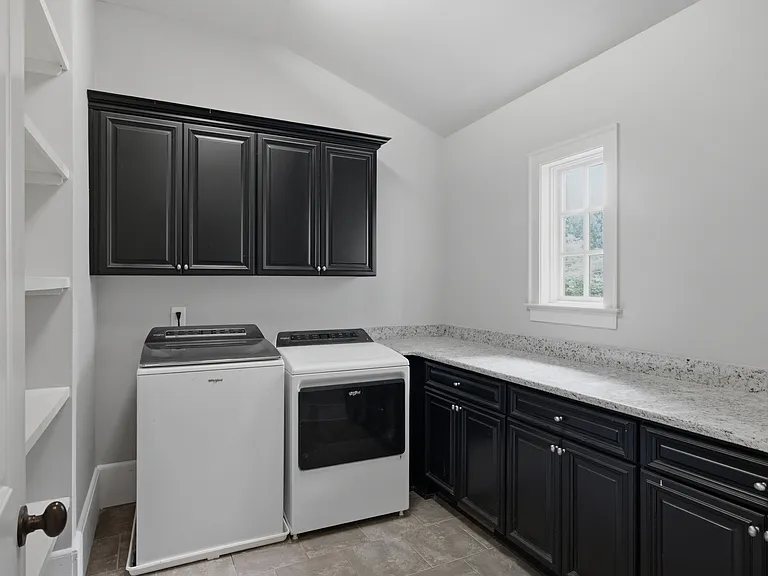 3452 Stagecoach Dr — Photo 8