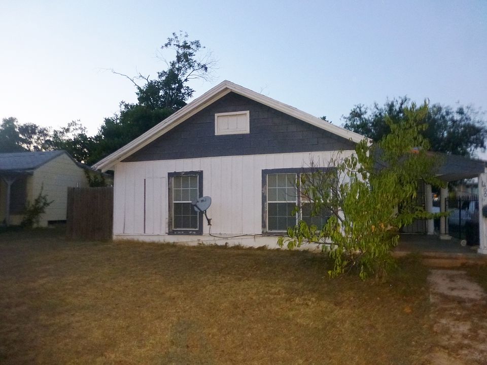 2nd image of 400 W Barron Ave