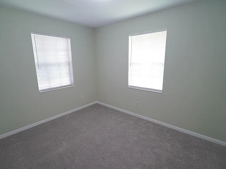 2304 Hartsfield Ct #B — Photo 20