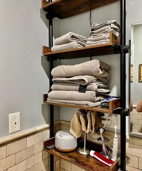 229 W 16th St #1C — Photo 19