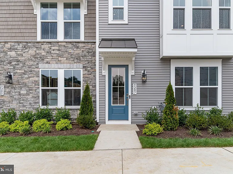 9207 Forkleaf Oak Dr — Photo 5