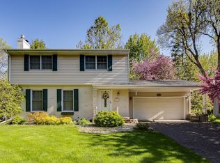 8840 Elgin Pl N, Minneapolis, MN 55427