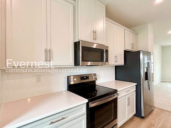 2nd image of 8808 Stevenson Ln