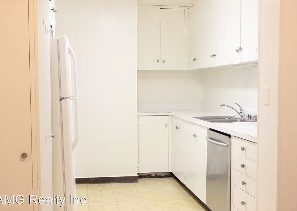 2nd image of 1610 Kanunu St APT 506