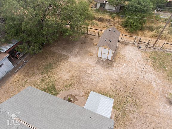 5th image of 116 Mesquite Ave