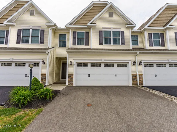 11 Andriana Lane, Albany, NY 12204