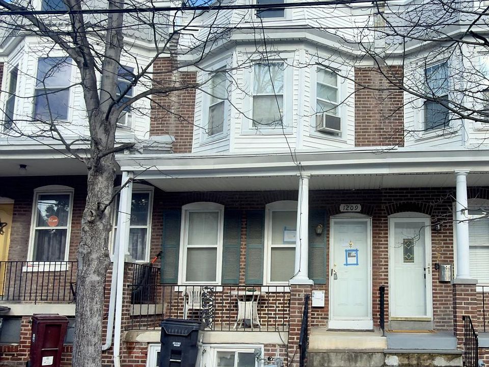 1st image of 1209 Beech St