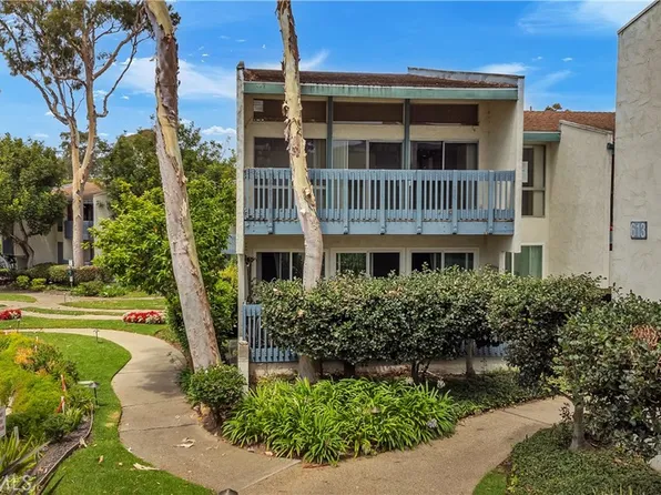 814 Camino Real Unit 201, Redondo Beach, CA 90277